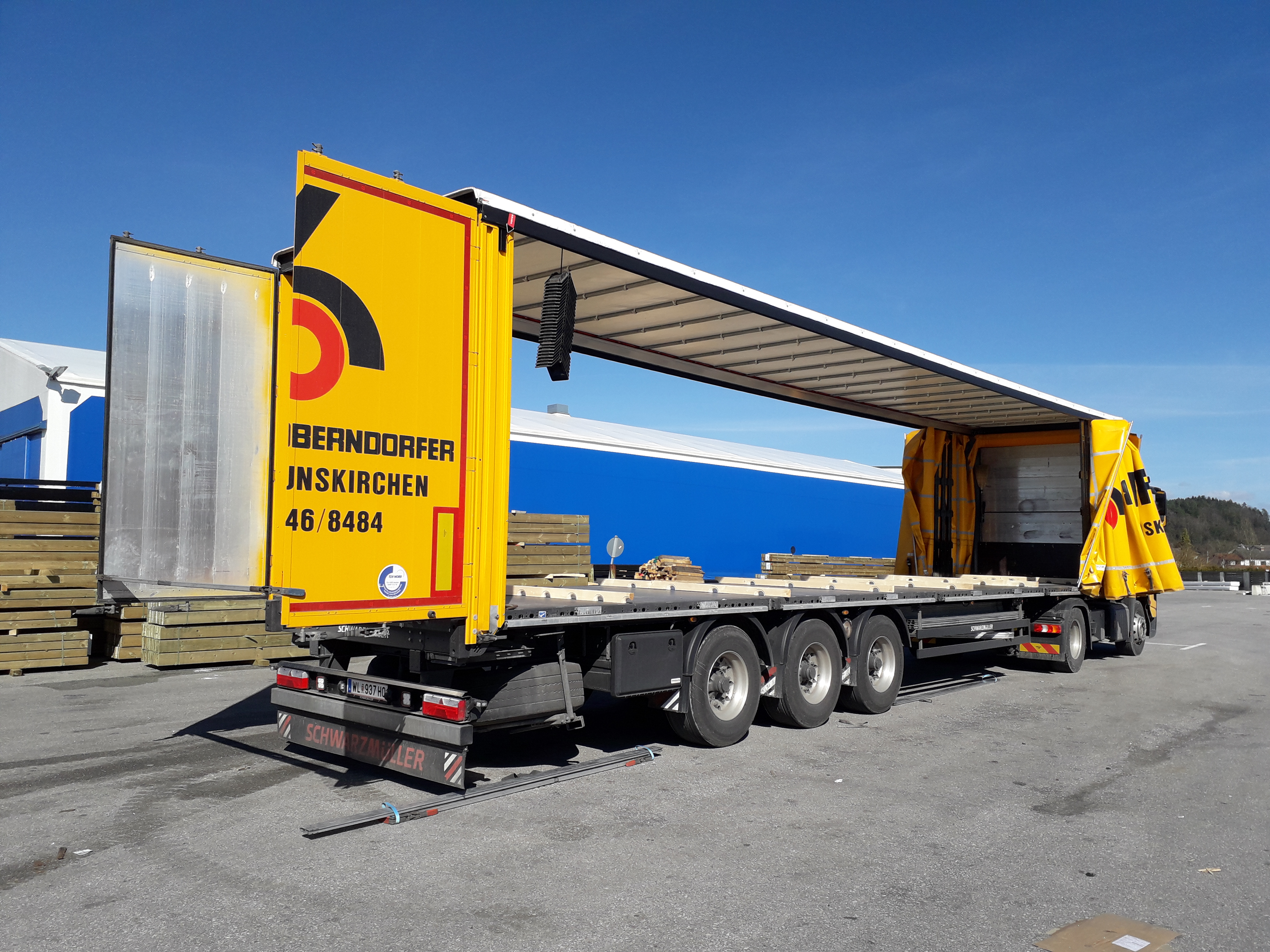 Frontansicht LKW